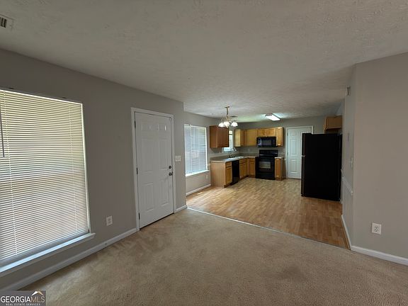 4th image of 4368 Gray Raptor Cir