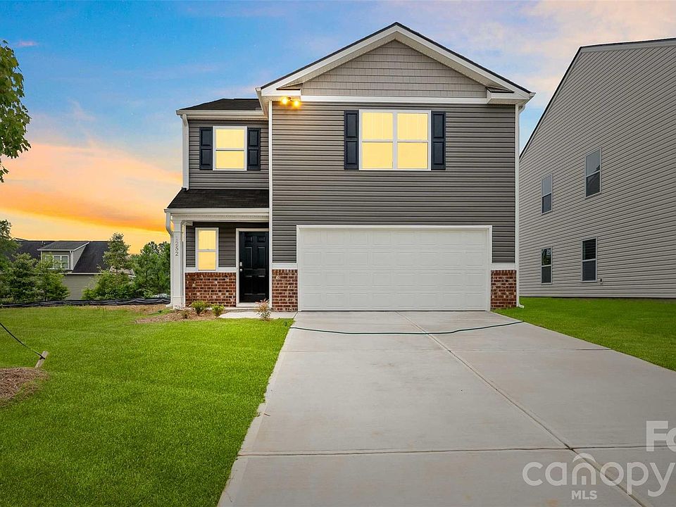 1st image of 9 Katherine Emilie Dr