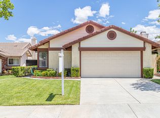 37016 Loomis Ct, Palmdale, CA 93550