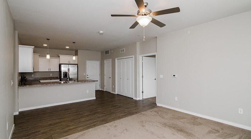 1st image of 210 5th St Unit 210