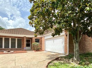 12815 Ashford Chase Dr, Houston, TX 77082