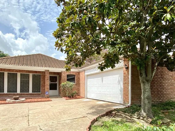 12815 Ashford Chase Dr, Houston, TX 77082