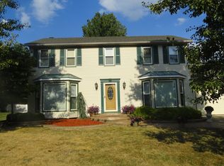 4187 Meadow Wood Ln, Uniontown, OH 44685