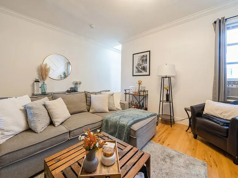715 Willow Ave #5B-10 — Photo 3