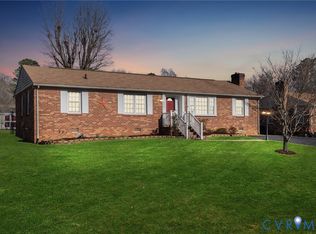 10326 Seacliff Ln, North Chesterfield, VA 23236