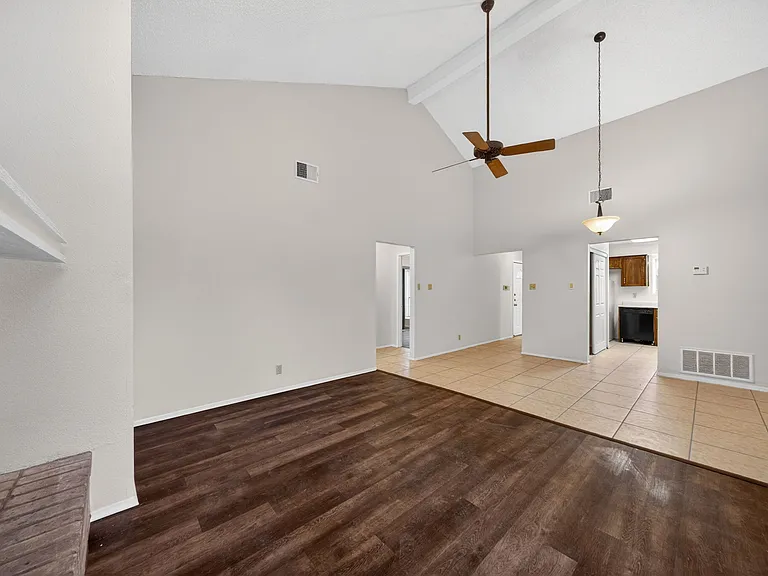11703 Whisper Valley St — Photo 8