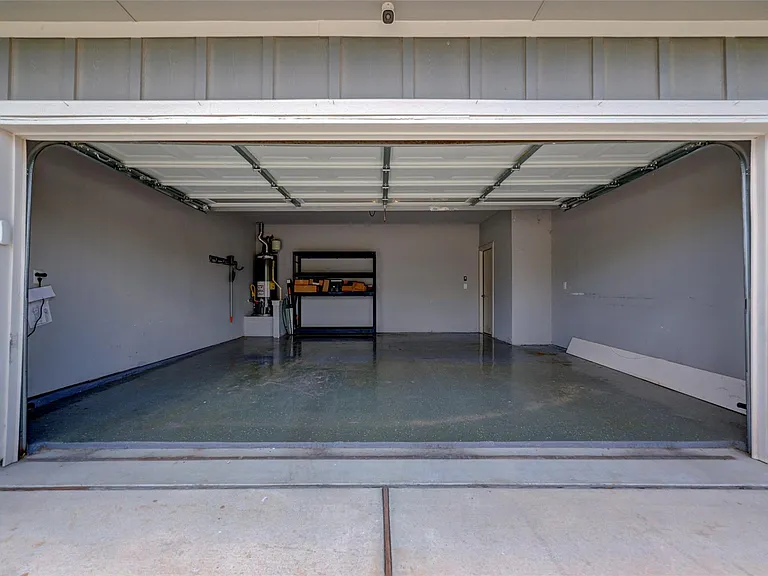 8012 Linda Michelle Ln — Photo 38
