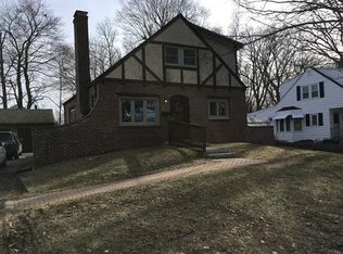 15 Kenilworth Rd, Shrewsbury, MA 01545