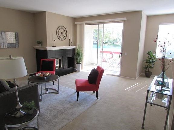 3rd image of 801 Chelsea Way