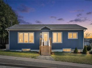 32 Nichol St W, Norfolk County, ON