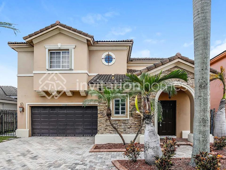 16349 SW 50th Ter