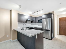 9399 Tomicki Ave, Richmond, BC