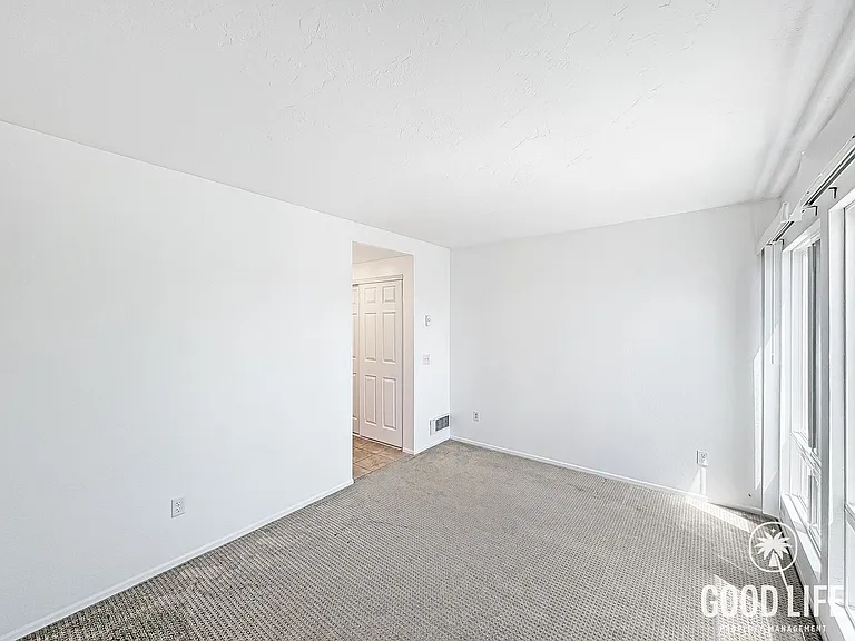361 Shoemaker Ln — Photo 12
