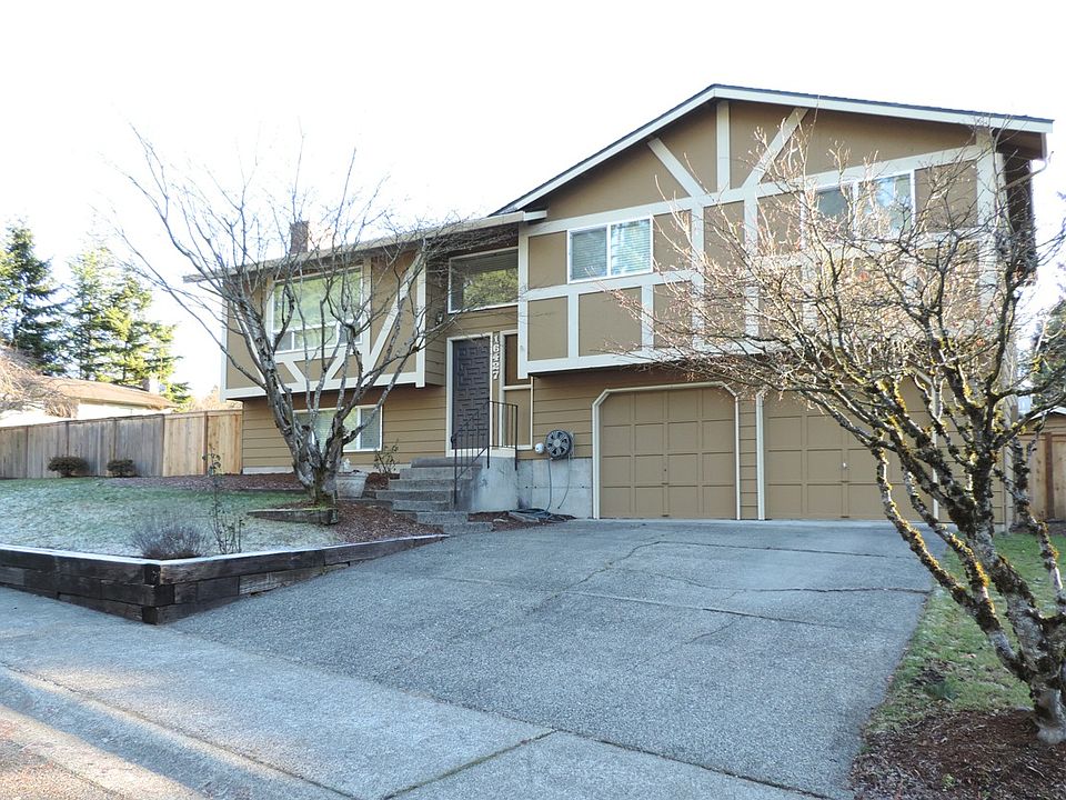 1st image of 16427 NE 107th Pl