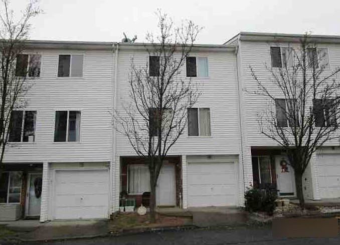 1st image of 225 Aspen Knolls Way