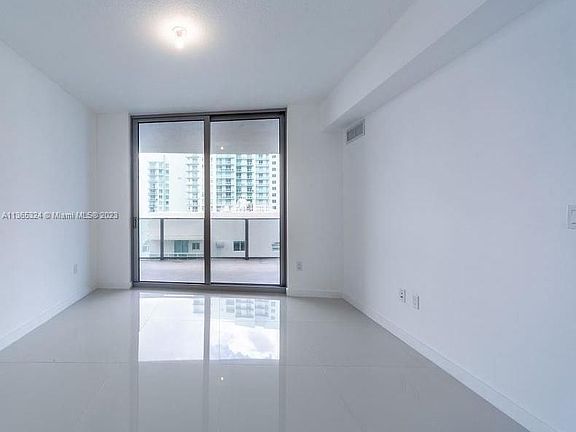 2nd image of 488 NE 18th St Unit 1705