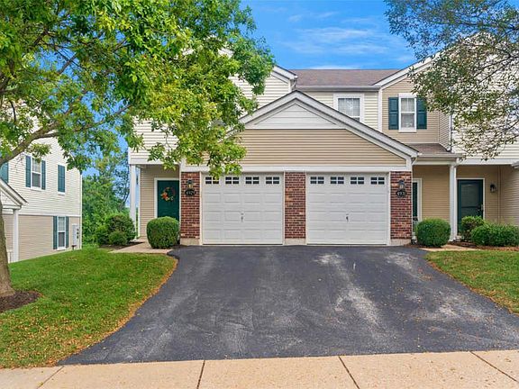 2nd image of 4929 Heritage Heights Cir