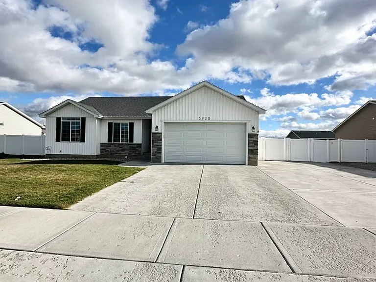 3920 N Flint Ave — Photo 1