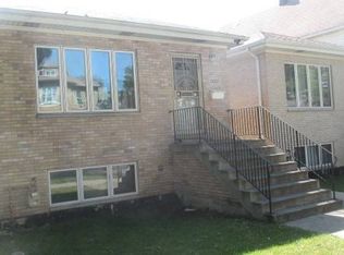 8007 S South Shore Dr, Chicago, IL 60617
