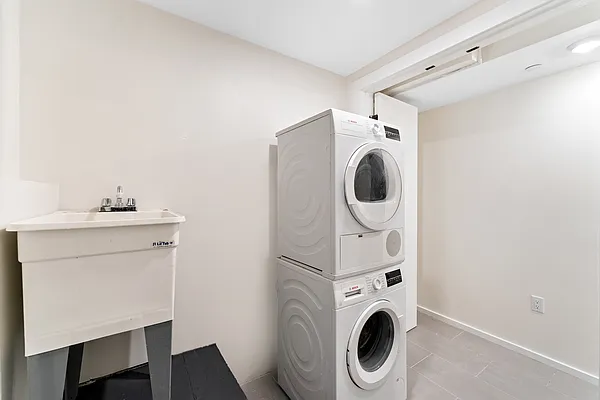 Rented by Artifact.co | media 23