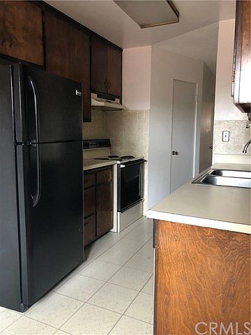 2nd image of 4733 Jackson St APT 58