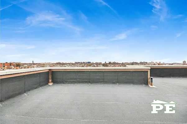 Sold by Pride Estates | media 29