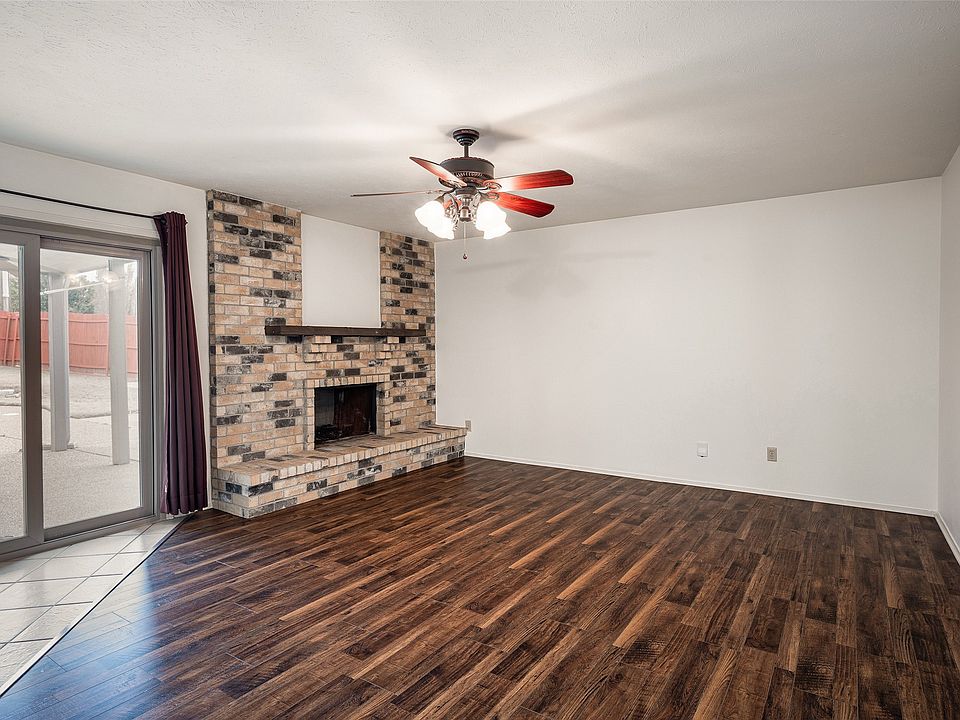 1st image of 2214 Havenwood Dr