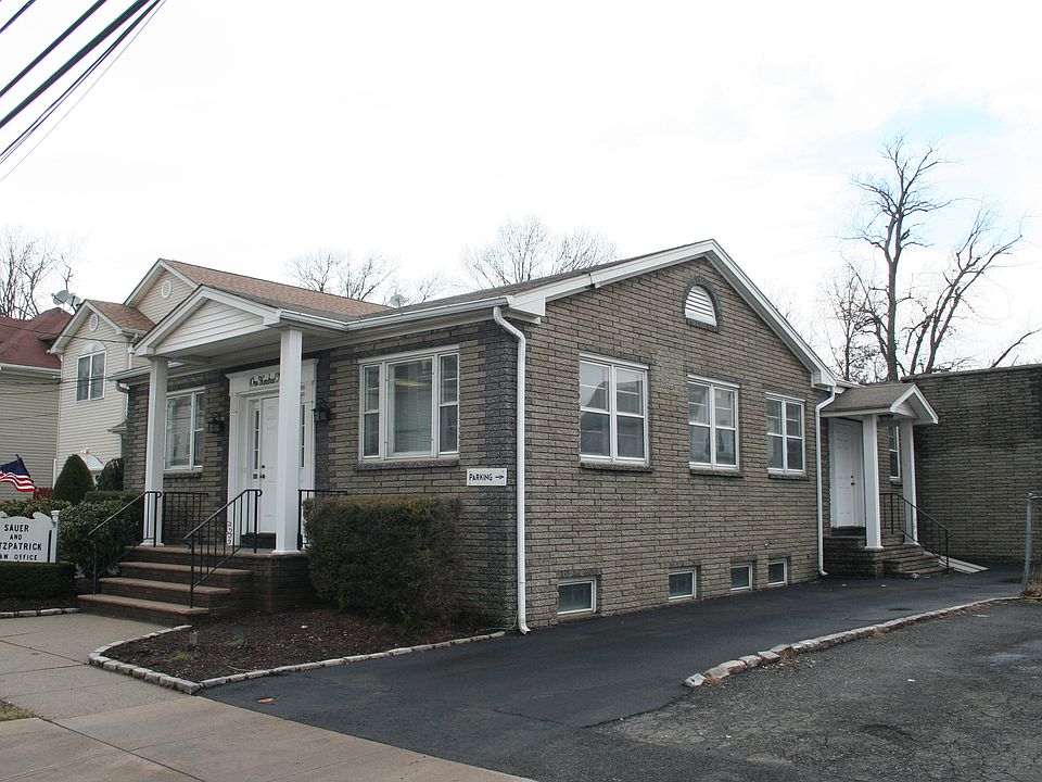 1st image of 109-111 Walnut St