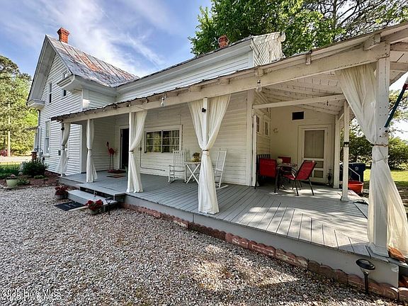 17th image of this home