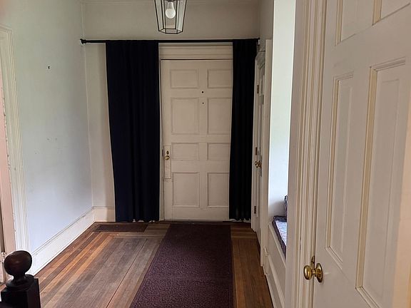 4th image of 113 North Main Street