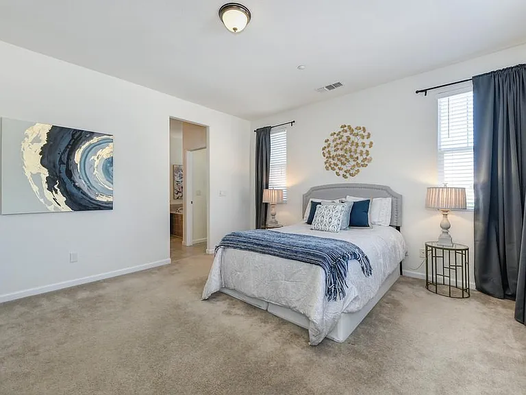 15 Crystalwood Cir — Photo 15
