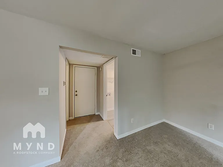 6437 Phillips Ct — Photo 5