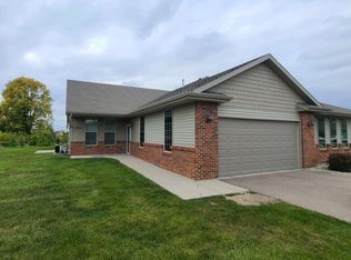 9330 Romeldale Ln, Roscoe, IL 61073