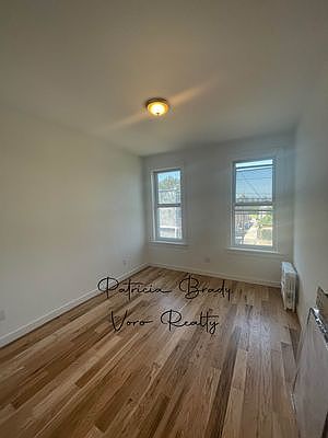 4th image of 21-20 19th St #4