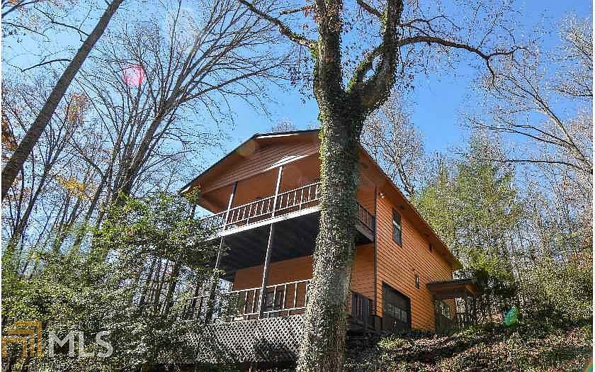 1st image of 4511 White Oak Dr
