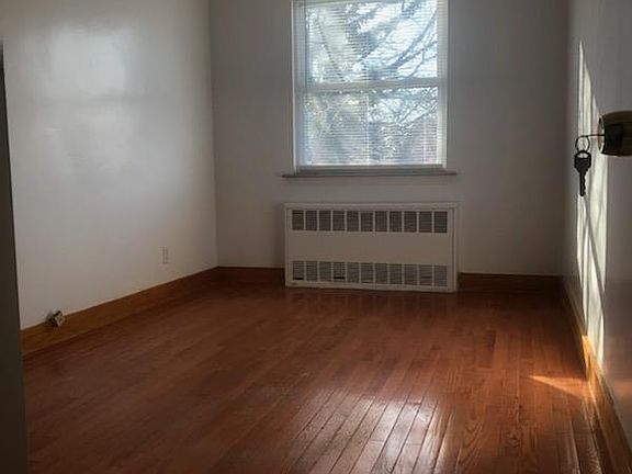 5th image of 6128 160th St #3