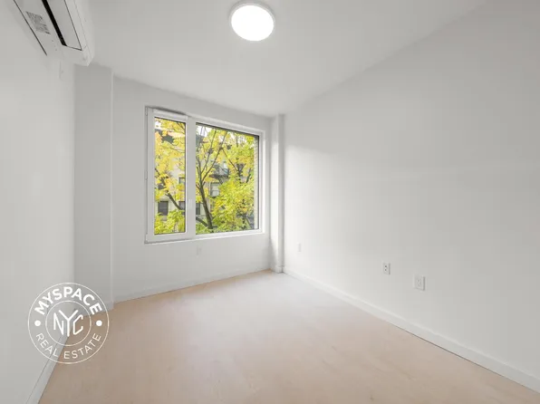 1499 Bedford Avenue image 12 of 46