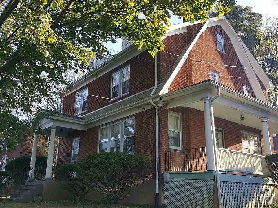 1st image of 729 Donaghe St