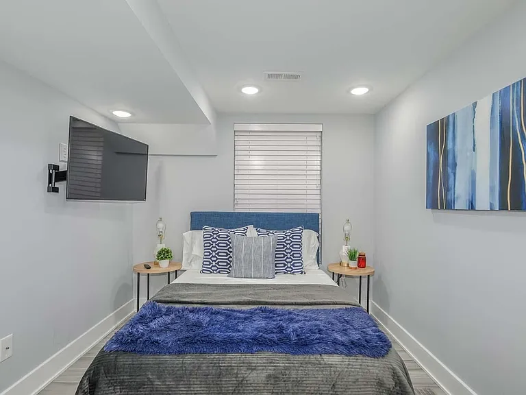1427 Perry Pl NW #2 — Photo 6