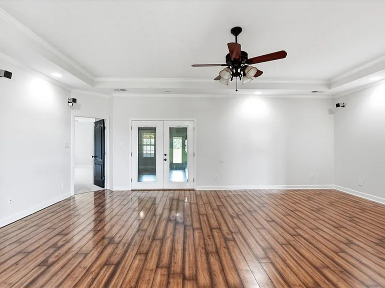 1205 Salem Rd SW — Photo 5