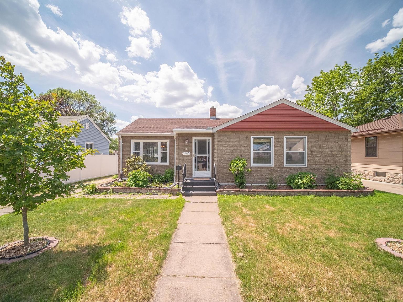 1167 Kennard St, Saint Paul, MN 55106 Zillow