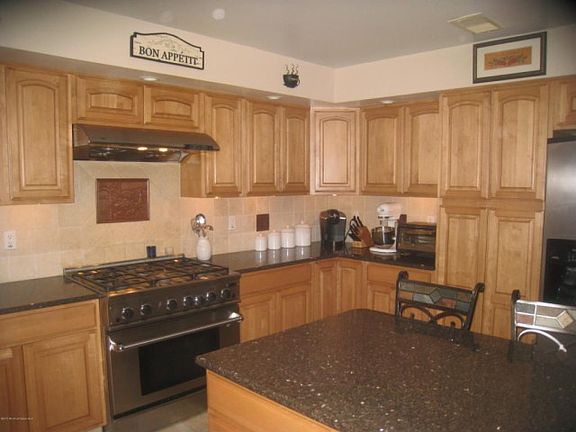5th image of 1119 Forest Dr