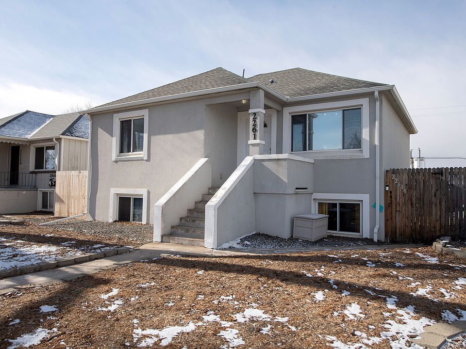 Front of duplex