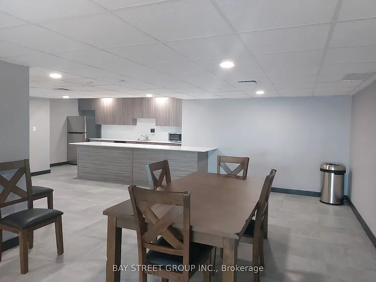 2433 Dufferin St #206 — Photo 28