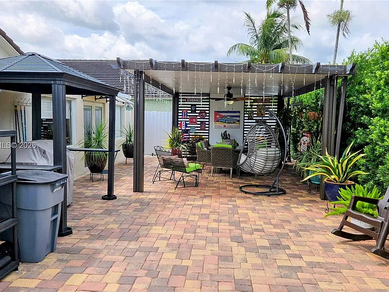 17124 SW 143rd Pl — Photo 25