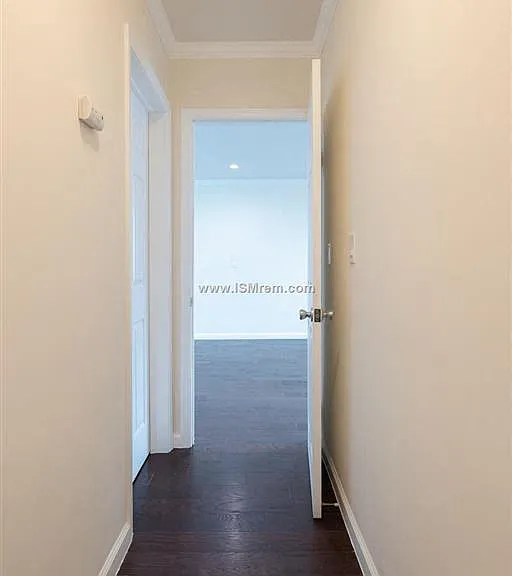 1222 W 39th St — Photo 4