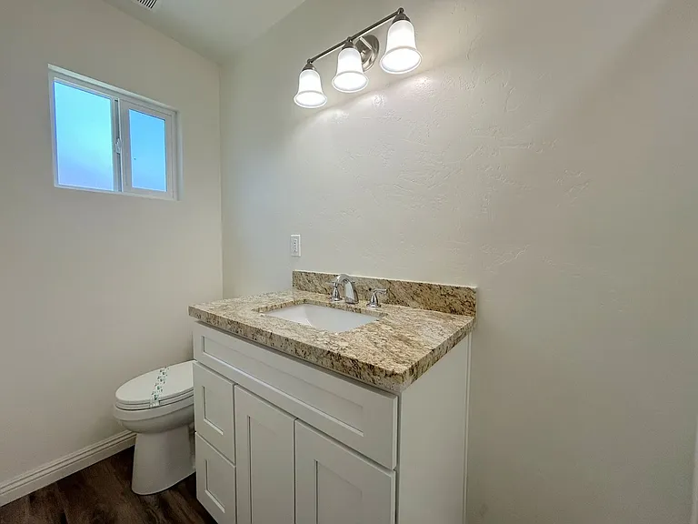 1115 Herald St — Photo 15