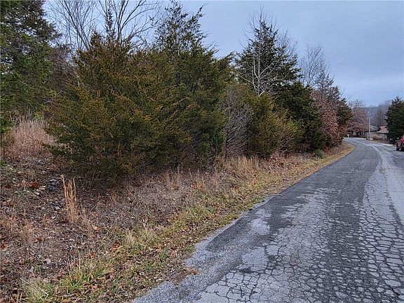 3rd image of 1 Oniell Cir