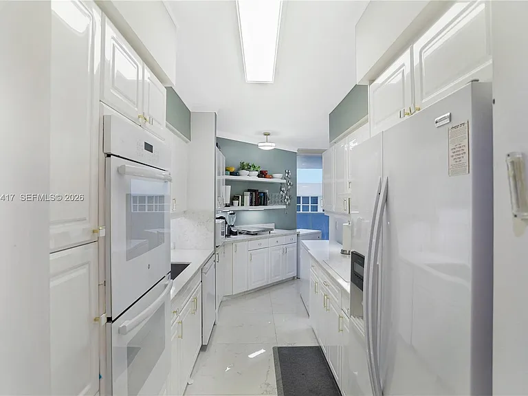4775 Collins Ave #1804 — Photo 13