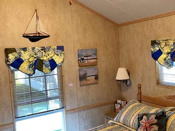 3rd image of 23 College Dr #228